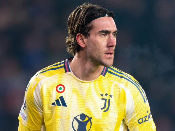 Dusan Vlahovic Jadi Bidikan Milan, Manajer Juve Konfirmasi Siap Jual